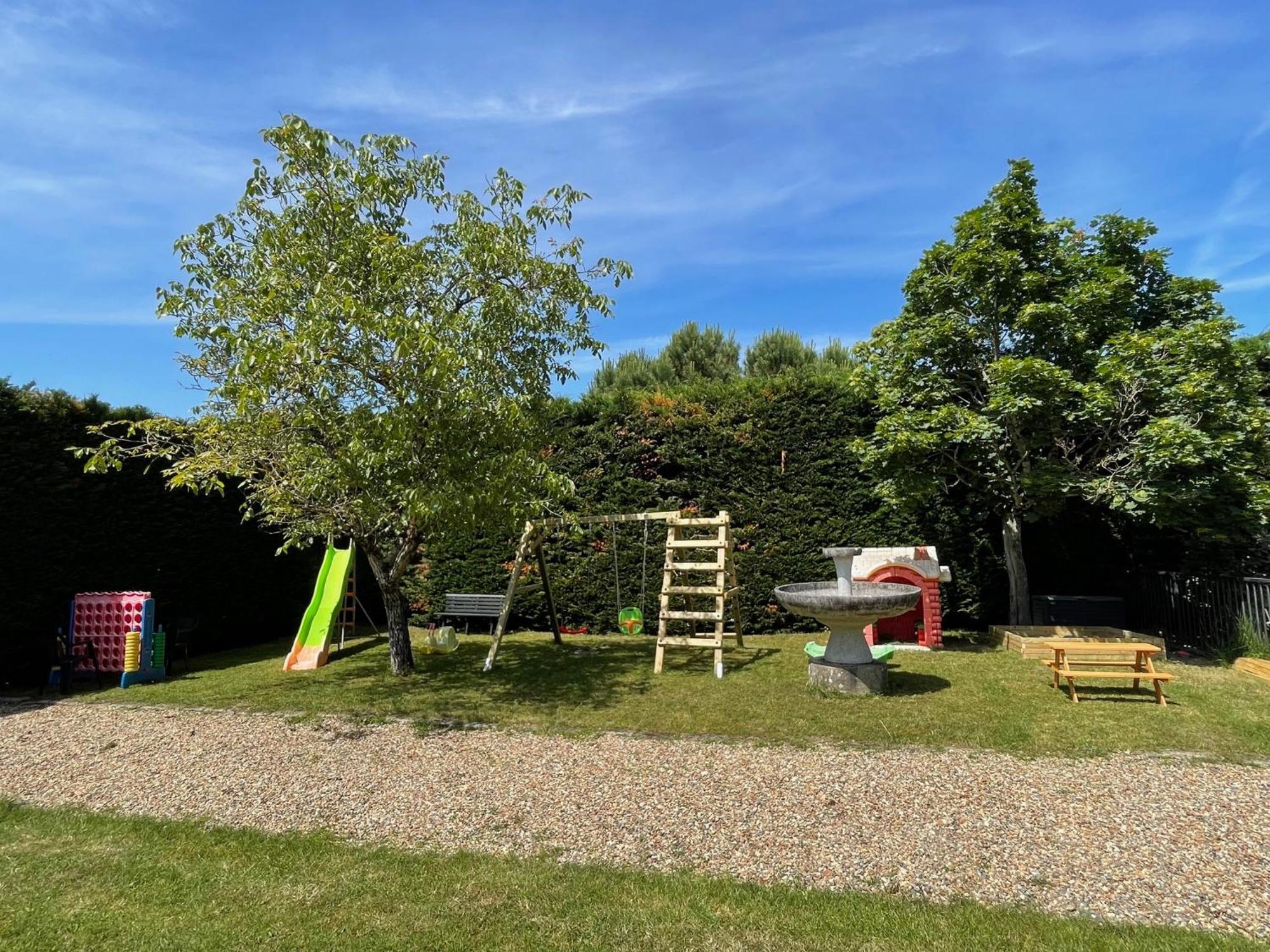 Le Clos Des Trois Provinces, Zoo De Beauval Noyers sur Cher Bagian luar foto